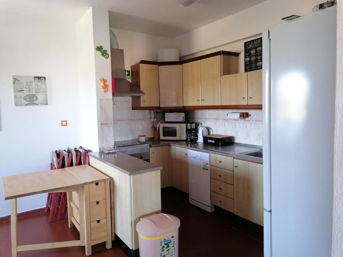 شقة Apartamento 405 Em Urbanizacao Com Piscinas تافيرا المظهر الخارجي الصورة
