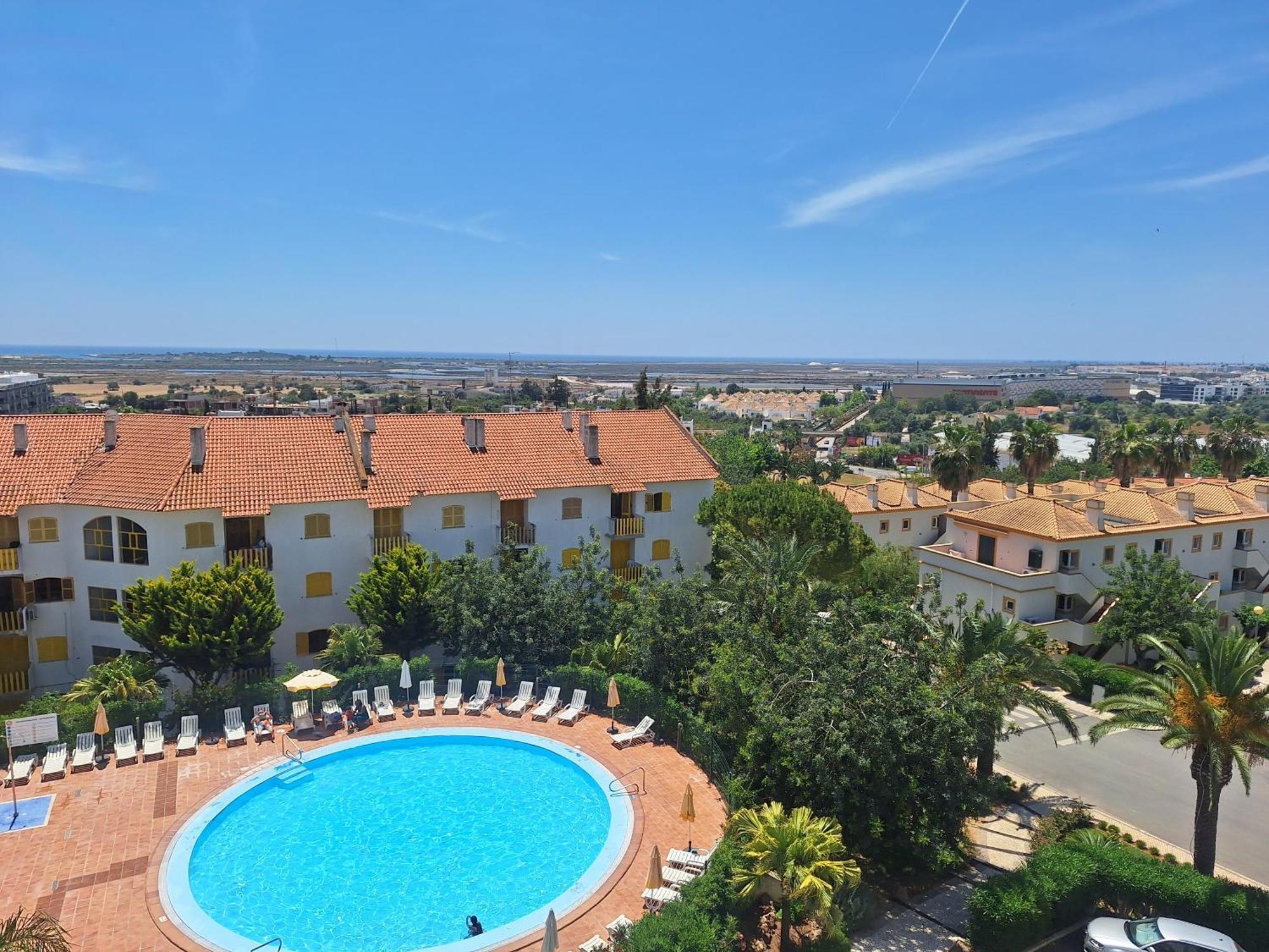 شقة Apartamento 405 Em Urbanizacao Com Piscinas تافيرا المظهر الخارجي الصورة
